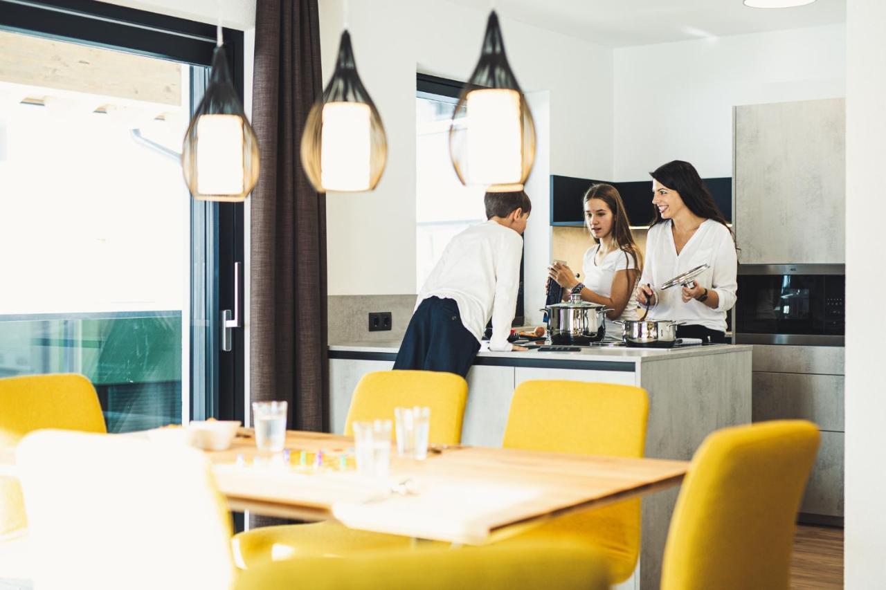 Austria Aparthotel Fiss Exteriör bild