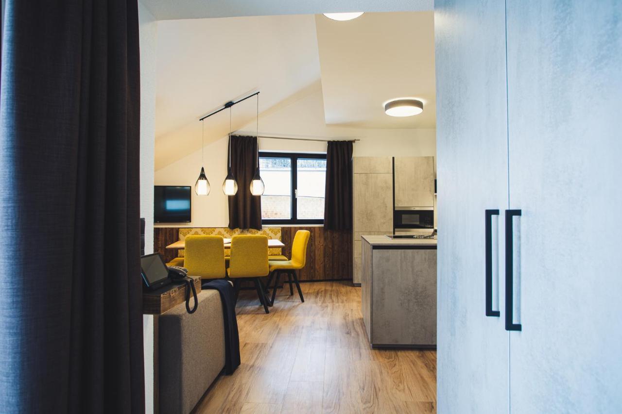 Austria Aparthotel Fiss Exteriör bild