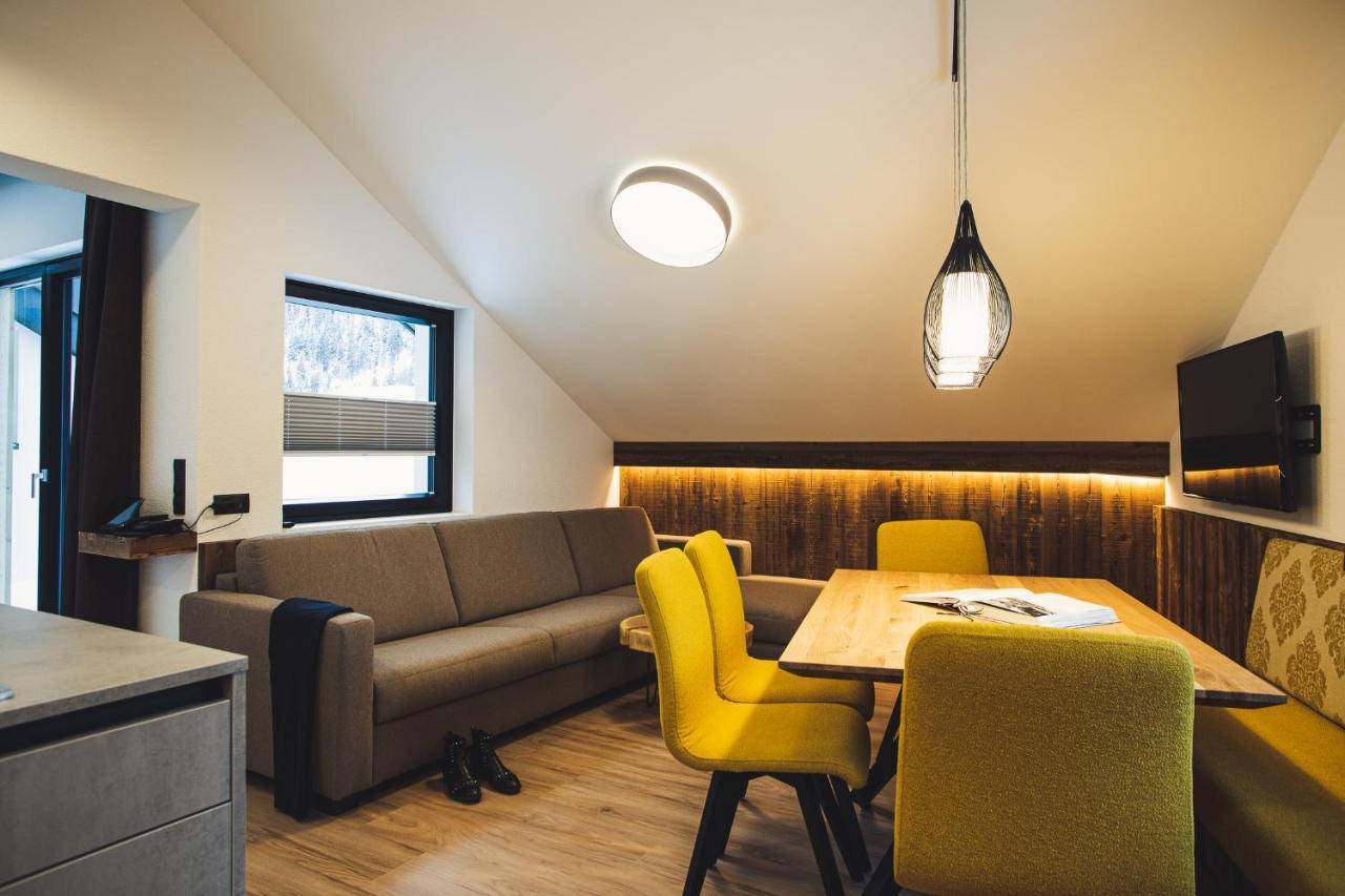 Austria Aparthotel Fiss Exteriör bild