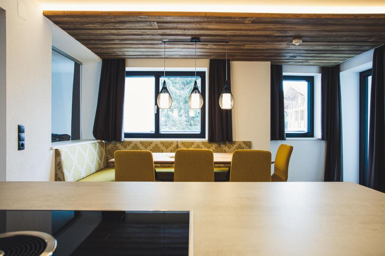 Austria Aparthotel Fiss Exteriör bild